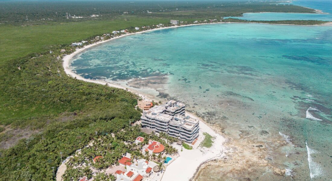 Departamento de lujo frente al mar en Tankah Bay 3