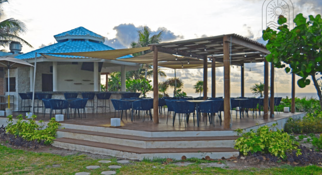 bar-mareazur-playa-del-carmen