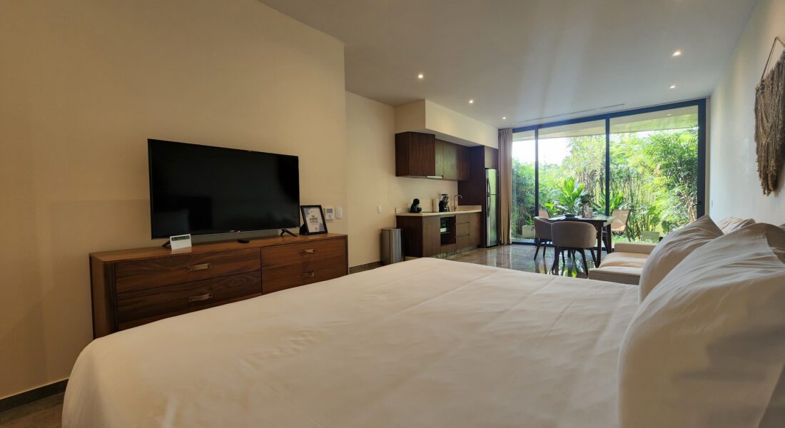 bed-and-tv