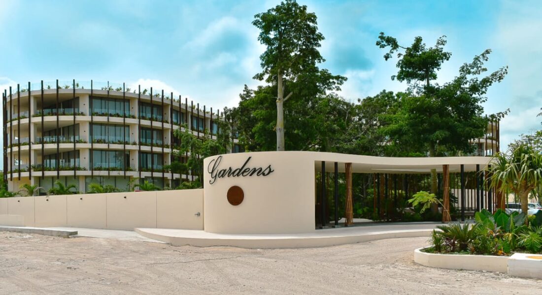 fachada-loft-mistiq-gardens-tulum