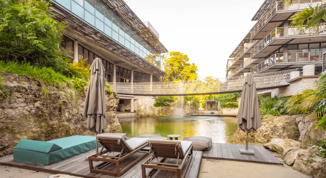 lounge-xalet-residencias-de-lujo-con-cenote-natural-en-tulum