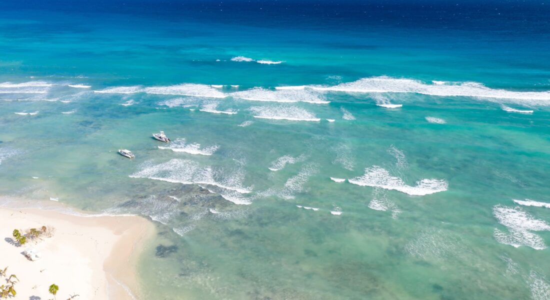 mar-caribe-frente-a-costa-residences-corasol
