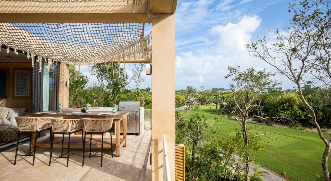 terraza con vista al golf