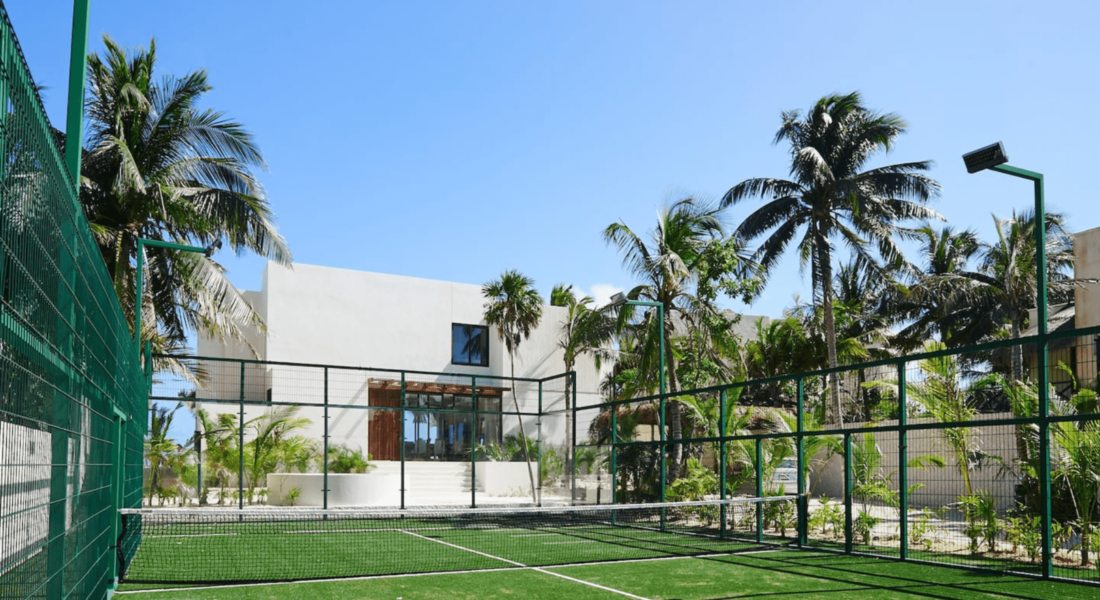 villa-zama-tankah-bay-tulum-padel